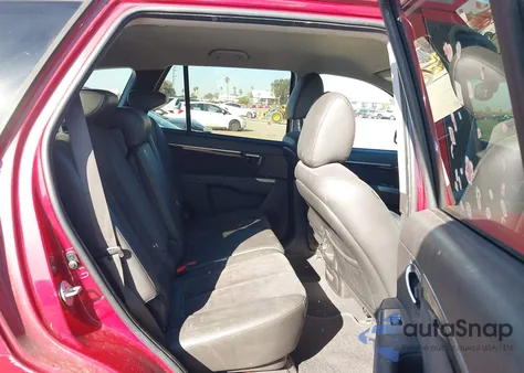 2011 Hyundai Santa Fe Se z USA, uszkodzony, nr VIN 5XYZH4AG1BG032200